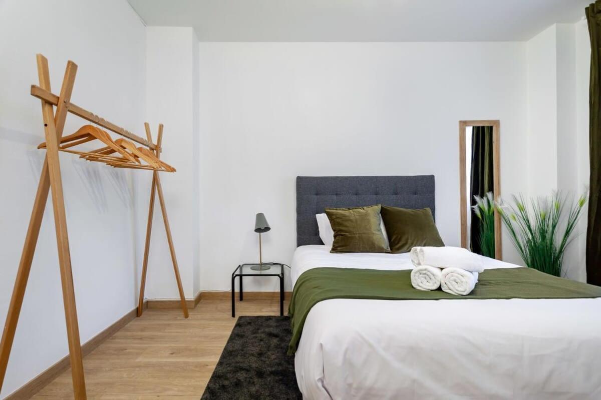 Exclusive Huge 4 Double Bedroom City Center Barcelona Eksteriør billede